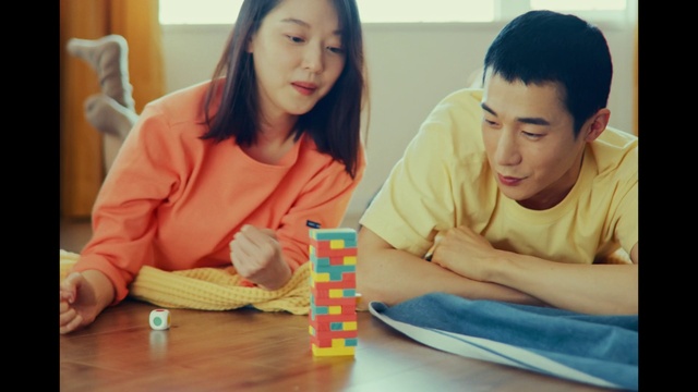 Video Reference: Table, Human, Sharing, Leisure, Adaptation, Happy, Fun, Recreation, T-shirt, Child