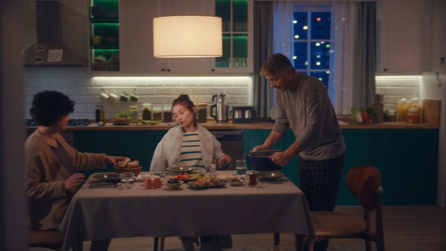 Video Reference: Table, Interior design, Tableware, Event, Leisure, Chair, Houseplant, Cooking, T-shirt, Kitchen & dining room table