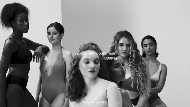 Video Reference: Hair, Face, Shoulder, Facial expression, Flash photography, Fashion, Neck, Eyelash, Standing, Black-and-white