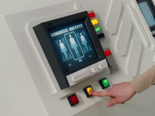 Video Reference: Hand, Gadget, Finger, Technology, Machine, Communication Device, Display device, Electronic device, Multimedia, Nail