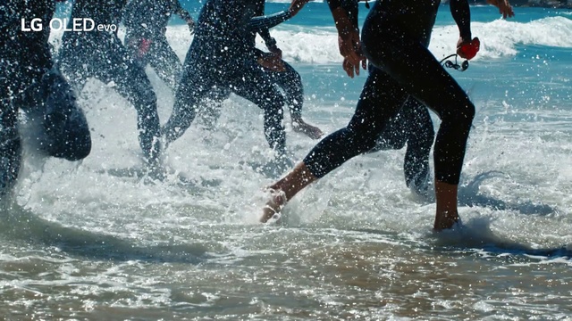 Video Reference: Water, People in nature, Happy, Leisure, Fun, People on beach, Recreation, Wind wave, Sports, Personal protective equipment