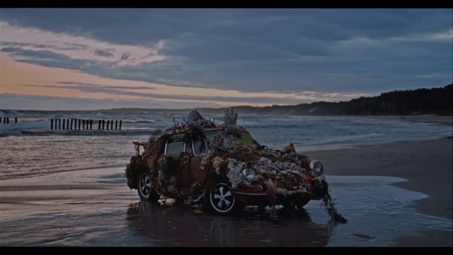 Video Reference: Cloud, Tire, Wheel, Water, Sky, Vehicle, Automotive tire, Motor vehicle, Automotive design, Car