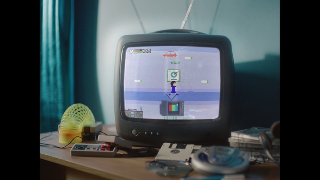 Video Reference: Computer, Output device, Personal computer, Peripheral, Gadget, Input device, Computer monitor accessory, Computer monitor, Audio equipment, Display device