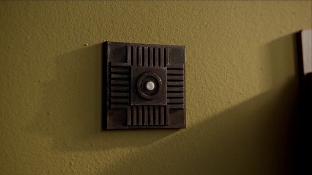 Video Reference: Rectangle, Gas, Circle, Fixture, Composite material, Wood, Metal, Electric blue