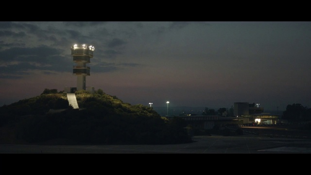 Video Reference: Cloud, Lighthouse, Sky, Atmosphere, Dusk, Tower, Beacon, Street light, Atmospheric phenomenon, Electricity