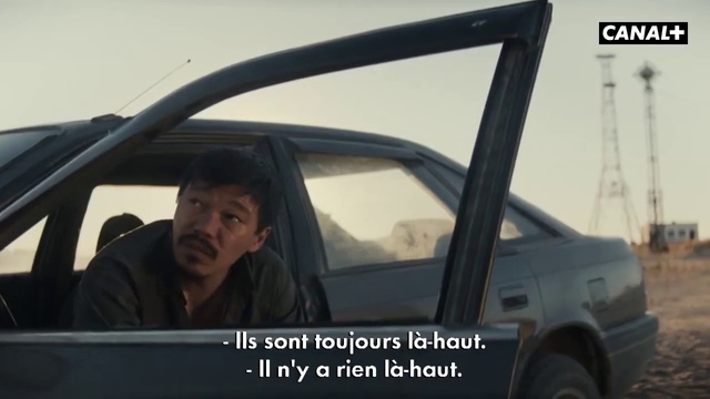 Video Reference: Car, Vehicle, Hood, Motor vehicle, Automotive mirror, Automotive design, Vehicle door, Automotive exterior, Personal luxury car, Window