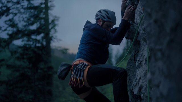 Video Reference: Shorts, Sky, Helmet, Mountain, Plant, Climbing, Tree, Rock-climbing equipment, Rock climbing, Bedrock