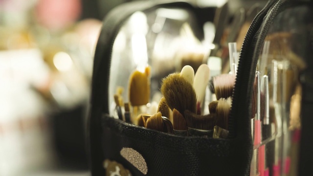 Video Reference: Plant, Flower, Petal, Terrestrial plant, Drinkware, Automotive tire, Cuisine, Drink, Flowering plant, Audio equipment