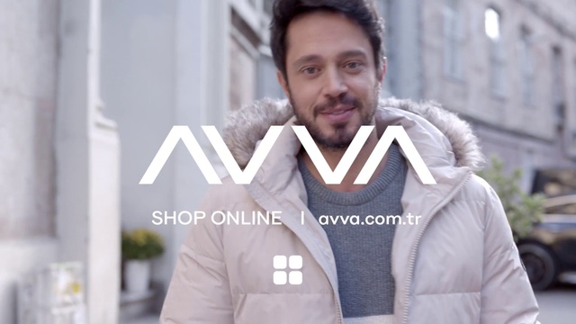 Video Reference: Beard, Street fashion, Fashion, Textile, Sleeve, Gesture, Font, Jersey, Sportswear, Facial hair