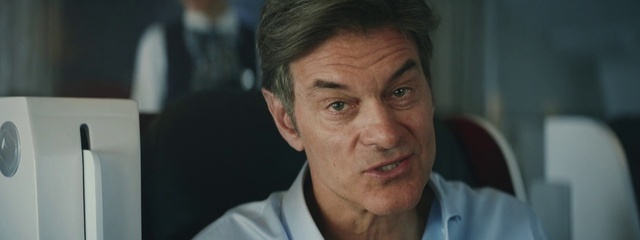 Video Reference: Forehead, Nose, Cheek, Chin, Eyebrow, Jaw, Iris, Wrinkle, Collar, White-collar worker