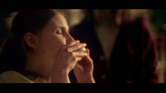 Video Reference: Nose, Lip, Chin, Eyebrow, Mouth, Eyelash, Ear, Flash photography, Neck, Jaw