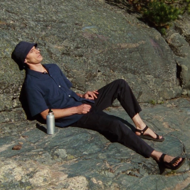 Video Reference: Leg, People in nature, Human body, Bedrock, Thigh, Wood, Knee, Cap, Leisure, Foot