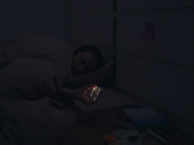Video Reference: Flash photography, Gesture, Comfort, Wood, Flooring, Tints and shades, Bed, Human leg, Elbow, Midnight