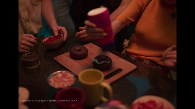 Video Reference: Hand, Orange, Gesture, Finger, Pink, Nail, Thumb, Magenta, Wrist, Beauty