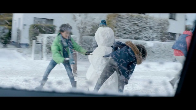 Video Reference: Snow, Gesture, Freezing, Helmet, Geological phenomenon, Fun, Recreation, Personal protective equipment, Event, Winter