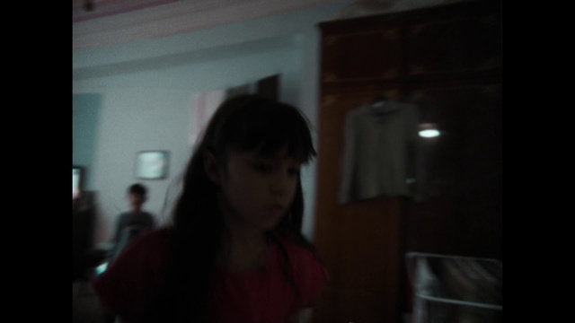 Video Reference: Flash photography, Fun, Event, Darkness, Room, Midnight, Conversation, T-shirt, Night, Sitting