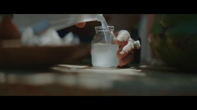 Video Reference: Hemp milk, Milk, Rice milk, Raw milk, Drinkware, Serveware, Plant milk, Soy milk, Drink, Measuring cup