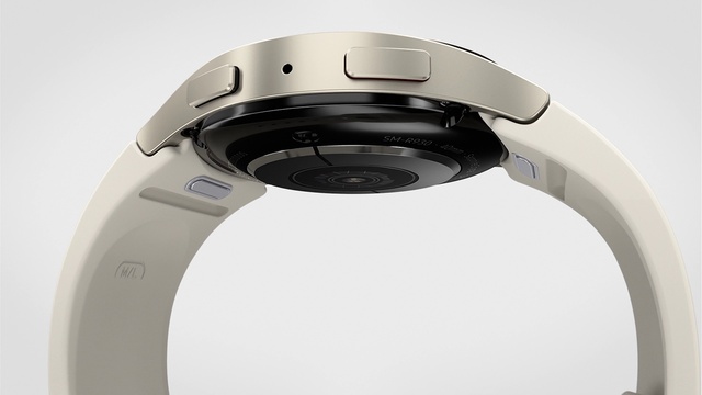 Video Reference: Gadget, Composite material, Auto part, Circle, Metal, Aluminium, Electric blue, Fashion accessory, Rim, Nickel