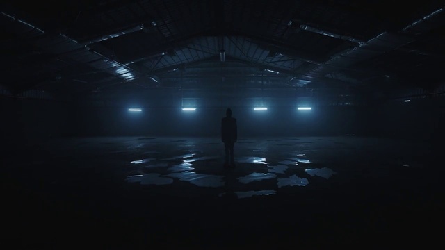 Video Reference: Flash photography, Automotive lighting, Electricity, Midnight, Tints and shades, Water, Space, Electric blue, Symmetry, Event