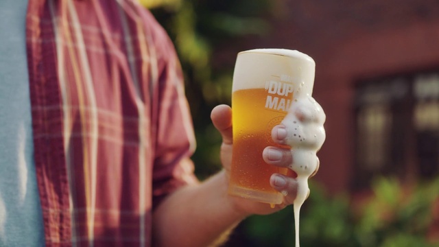 Video Reference: Hand, Drinkware, Fluid, Drink, Liquid, Finger, Alcoholic beverage, Foam, Food, Nail