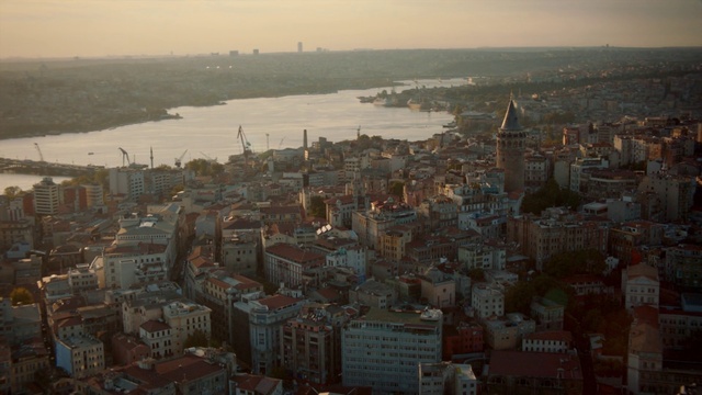 Video Reference: Sky, Water, Building, Skyscraper, Tower, World, Dusk, Tower block, Urban design, Atmospheric phenomenon