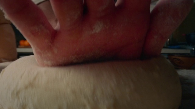 Video Reference: Arm, Shoulder, Eyebrow, Human body, Neck, Gesture, Finger, Comfort, Thumb, Knee