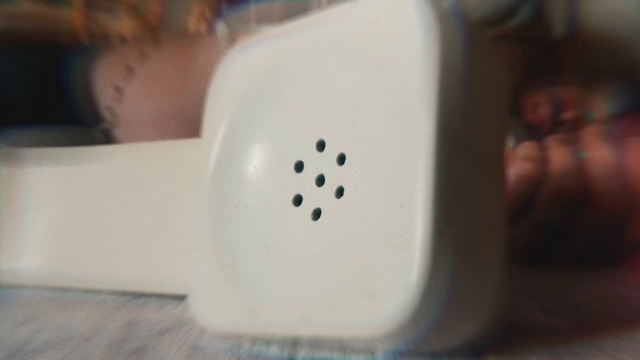 Video Reference: Gadget, Audio equipment, Plastic, Comfort food, Auto part