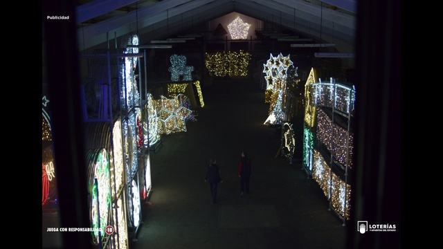 Video Reference: Art, Symmetry, Glass, Event, Midnight, Darkness, City, Ceiling, Visual arts, Arch