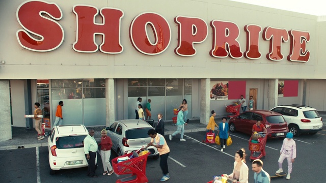 Video Reference: Clothing, Tire, Car, Wheel, Land vehicle, Vehicle, Motor vehicle, Automotive design, Automotive tire, Vehicle registration plate