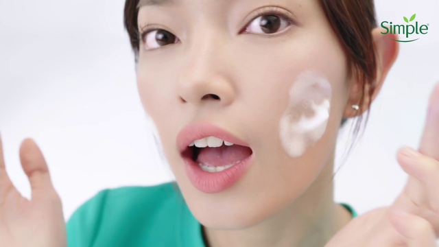 Video Reference: Nose, Cheek, Skin, Lip, Chin, Eyebrow, Mouth, Eyelash, Neck, Jaw