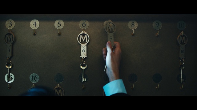 Video Reference: Gesture, Finger, Font, Circle, Flash photography, Glass, Space, Darkness, Metal, Foot