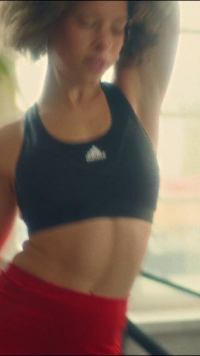 Video Reference: Joint, Chin, Active tank, Arm, Shoulder, Undershirt, Neck, Jaw, Sleeve, Waist