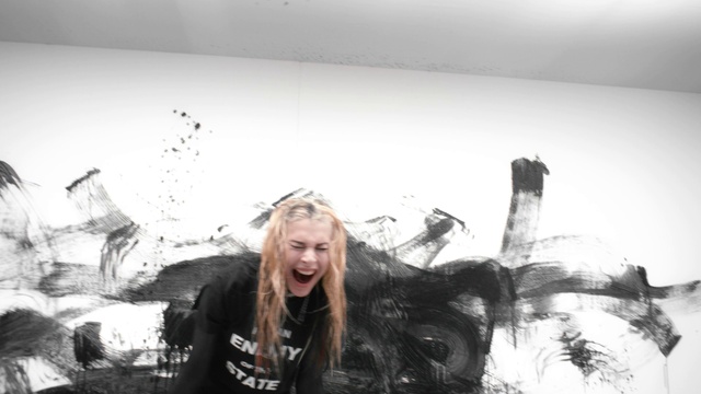 Video Reference: Smile, Flash photography, Happy, Gesture, Style, Black-and-white, Sunglasses, Fun, Monochrome photography, Fur