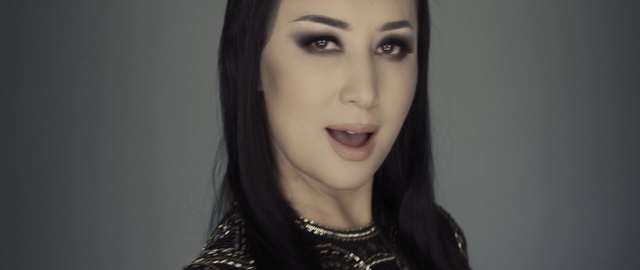 Video Reference: Nose, Cheek, Lip, Chin, Lipstick, Smile, Shoulder, Eyebrow, Eyelash, Mouth