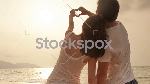 Video Reference: Shorts, Shoulder, Leg, People in nature, Sky, Happy, Gesture, Travel, Morning, Mountainous landforms