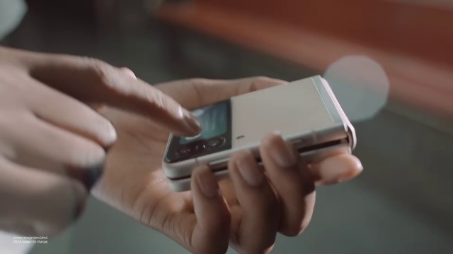 Video Reference: Hand, Gadget, Finger, Gesture, Communication Device, Thumb, Nail, Electronic device, Wrist, Event