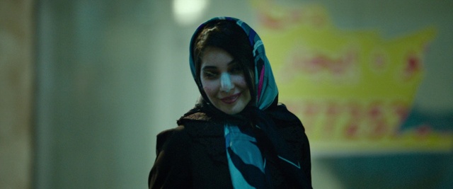 Video Reference: Smile, Flash photography, Happy, Stole, Electric blue, Fun, Shawl, Scarf, Fashion accessory, Recreation