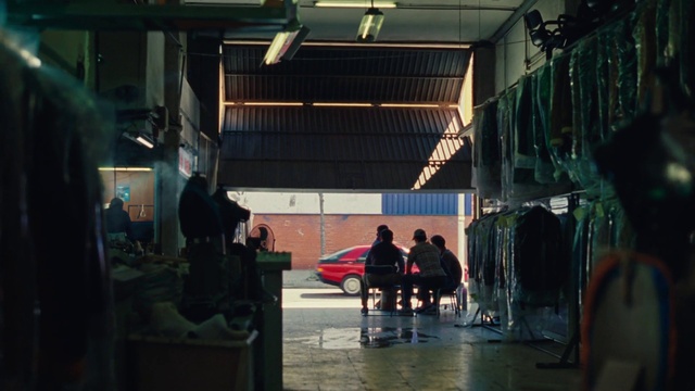 Video Reference: Tire, Car, Vehicle, Automotive lighting, Wheel, Building, Automotive design, Motor vehicle, Mode of transport, Automotive exterior