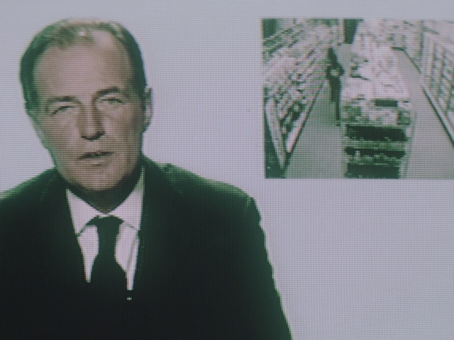 Video Reference: Forehead, Human, Tie, Collar, Suit, Blazer, Dress shirt, Art, Formal wear, White-collar worker