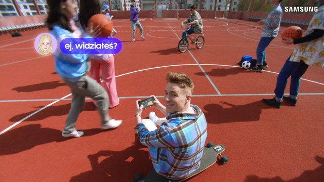 Video Reference: Clothing, Footwear, Shoe, Shorts, Sports equipment, Vertebrate, Leg, Sports uniform, Track and field athletics, Player