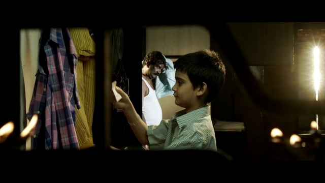 Video Reference: Flash photography, Gesture, Curtain, Black hair, Entertainment, Tints and shades, Fashion design, Fun, Event, Darkness