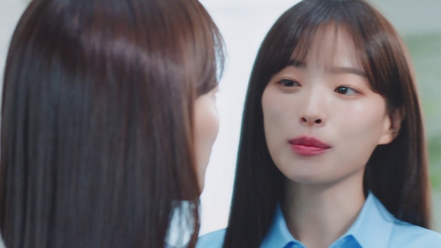 Video Reference: Forehead, Nose, Face, Lip, Eyebrow, Eyelash, Jaw, Lipstick, Gesture, Wings