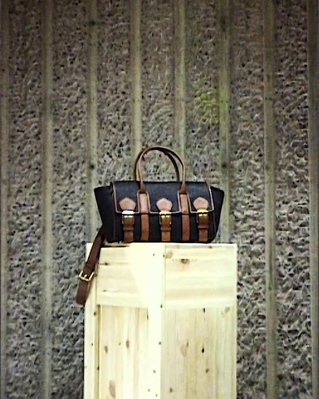 Video Reference: Wood, Storage basket, Basket, Rectangle, Wall, Bag, Luggage and bags, Hardwood, Lock, Handle
