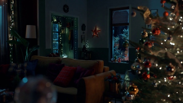 Video Reference: Christmas tree, Couch, Green, Decoration, Interior design, Christmas ornament, Ornament, Living room, Christmas decoration, Tree