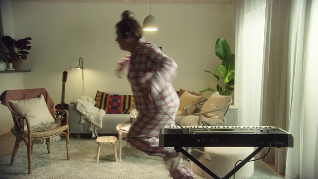 Video Reference: Furniture, Musical instrument, Keyboard, Piano, Musical keyboard, Electronic keyboard, Plant, Musician, Electronic musical instrument, Music