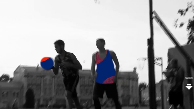 Video Reference: Sky, Shorts, Fun, Recreation, Event, Balloon, Competition event, Player, Ball, City