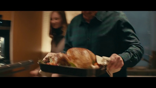 Video Reference: Food, Tableware, Recipe, Chef, Gesture, Turkey meat, Ingredient, Cooking, Cuisine, Cook