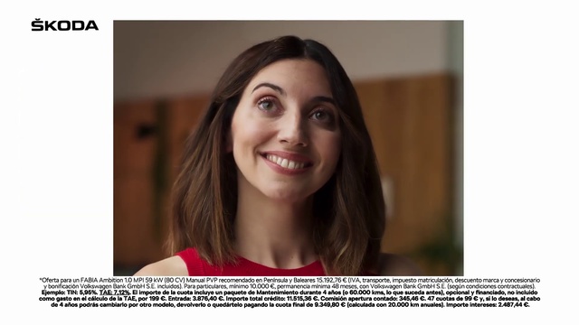 Video Reference: Smile, Face, Hair, Eye, Eyebrow, Eyelash, Jaw, Happy, Flash photography, Beauty