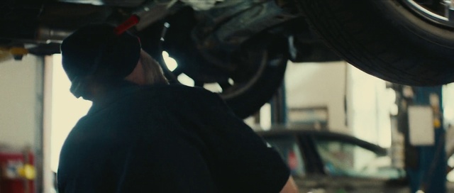 Video Reference: Motor vehicle, Automotive lighting, Hood, Automotive tire, Automotive mirror, Automotive design, Bumper, Automotive exterior, Vehicle door, Rear-view mirror