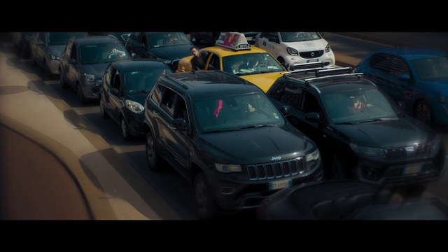 Video Reference: Automotive parking light, Car, Tire, Vehicle, Land vehicle, Wheel, Vehicle registration plate, Automotive lighting, Hood, Motor vehicle